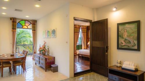 Pa Daet Hotel | Rivana Work & Stay