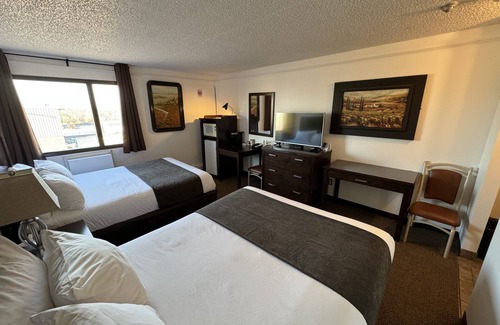 Nipawin Hotel | River Inn