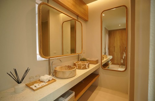 Kanchanaburi Hotel | River Kwai Kiri Resort