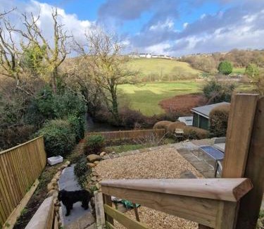 Llanedy House | Riverbank Cottage, Dog Friendly. Swansea, Llanelli