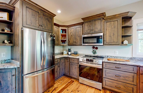 Franklin House | Riverfront home with firepit, large deck, tubing rafts, & views