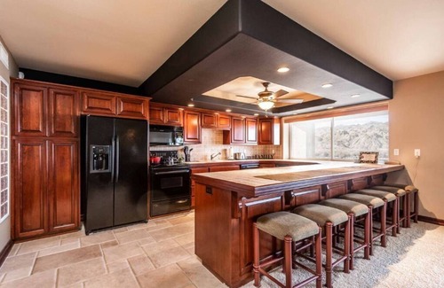 Holiday Shores House | Riverfront Oasis Guest House, one bedroom with dock