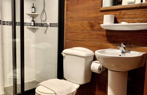 Mae Sariang Hotel | Riverhouse Hotel - The Teak House