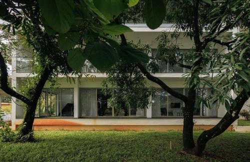 Inna House | Riverside Canopy