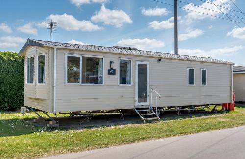 Bognor Regis Resort | Riverside Caravan Holiday Park