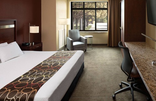 Riverside Hotel | Riverside Casino & Golf Resort