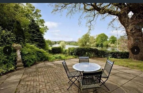 Bramerton Cottage | Riverside cottage in idyllic location with private mooring.Great for fishing!