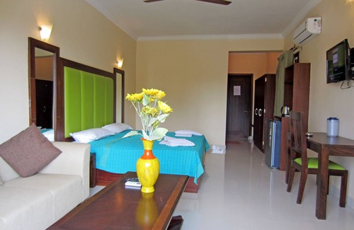 Baga Hotel | Riverside Regency Resort