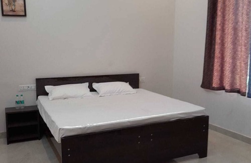 Sawai Madhopur Hotel | Riya Home Stay