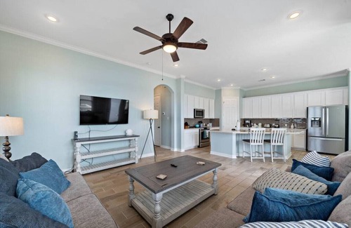 Galveston Apartment | RLT 2 — Deja Blue by BeachBox