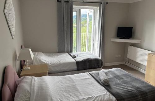 Llanwenarth Hotel | Roadhouse Llanwenarth