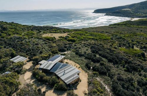 Tasman Peninsula House | Roaring Beach House