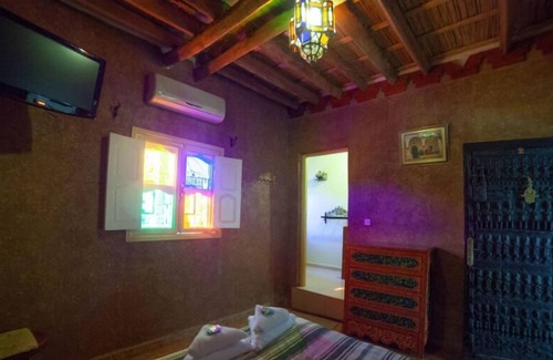 Tahala House | Rocher Peint