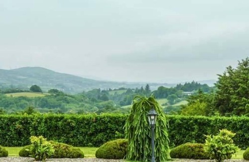 Ardnatrush Cottage | ROCK LAWN COTTAGE, pet friendly in Kealkill, County Cork