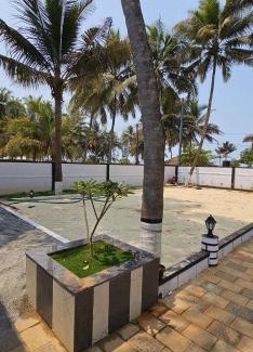 Malpe House | Rock n Ocean , Private Beach Stay