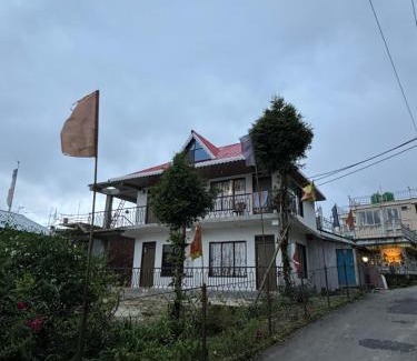 Rishop House | Rock View Rishop