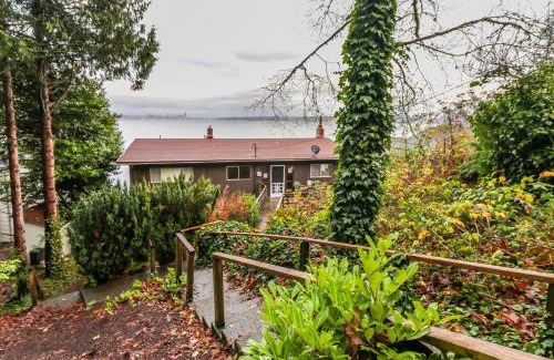 Bainbridge Island House | Rockaway Beach View