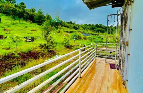 Pali Villa | Rockwood Castle