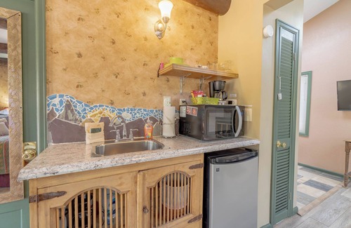 Estes Park Cabin | Rocky Creek Lodge, Sleeps 30, Gatherings Welcomen