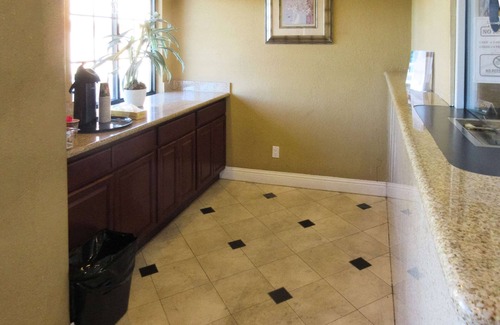 San Pablo Hotel | Rodeway Inn