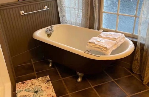 Powell River Hotel | Rodmay Heritage Hotel