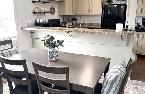 Bloomington House | Rogers Place-Historic-Great Yard-close to IU