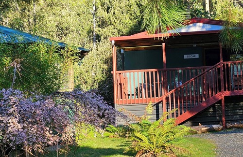 Claude Road House | Roland B&B