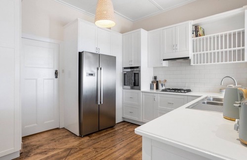 Mornington House | Roma in the Heart Mornington