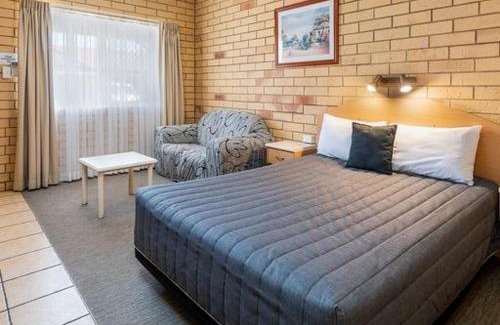 Roma Hotel | Roma Mid Town Motor Inn