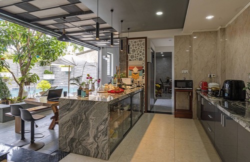 Cam Chau Villa | Romantic 3BR Villa w/hot tub - b.fast & bikes icl.