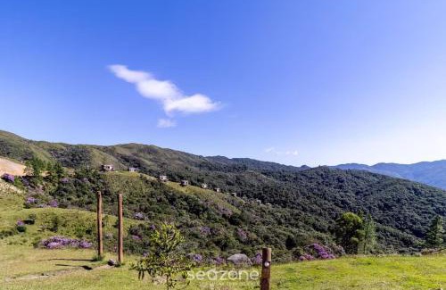 Anitapolis House | Romantic cabin with view and hot tub | VST036