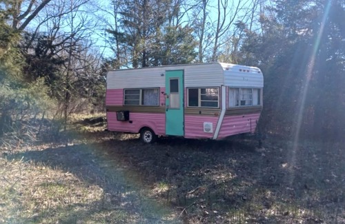 Myrtle House | Romantic Ranch Adventures