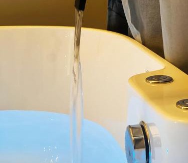 Sallustiano House | Romantic Rome Suite Aureliana