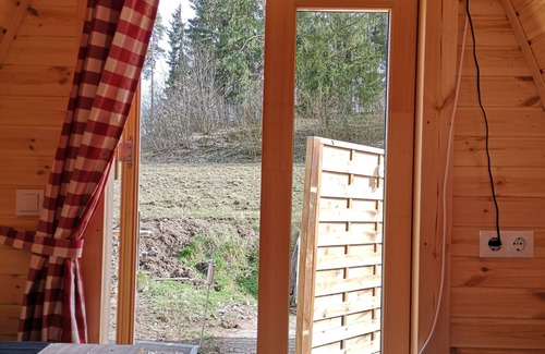 Hohenberg a.d.Eger Cabin | Romantic wooden igloo with optional outdoor whirlpool