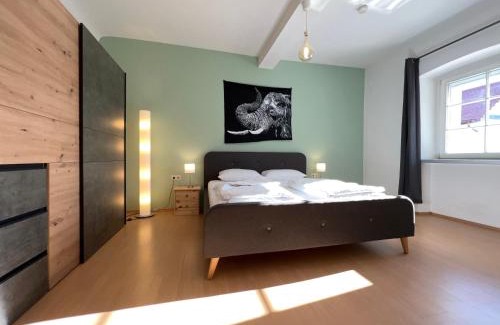 Knielingen Apartment | Romantisches Kamin-Apartment by Rabe - Gartenabteil, Smart-TV, Netflix