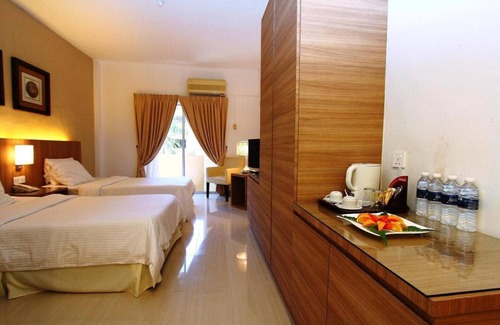 Kuala Rompin Resort | Rompin Beach Resorts