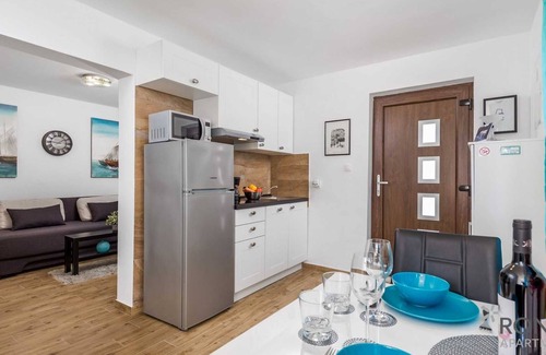 Opatija Apartment | Rona apartment Follow me