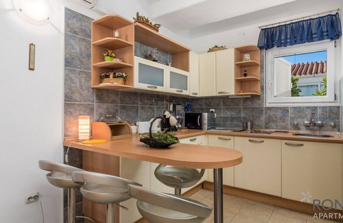 Gajac Apartment | Rona apartment Aurora