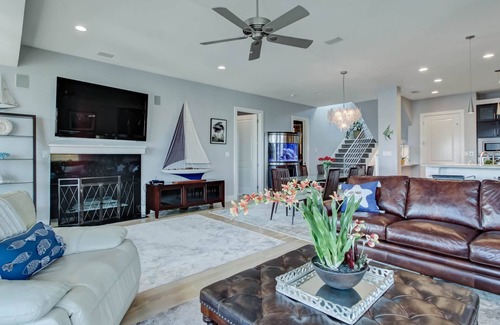 Tybee Island House | Roof Top Deck w/Ocean Views, Heated Pool Access