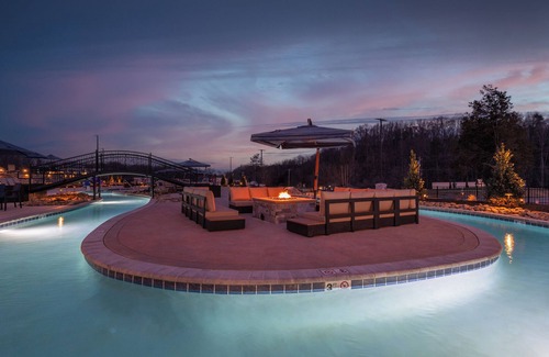 Sevierville Cabin | Rooftop Retreat w/Water Park, Hot Tub, Game Room, Theatre & Pool ~Dog-friendly!