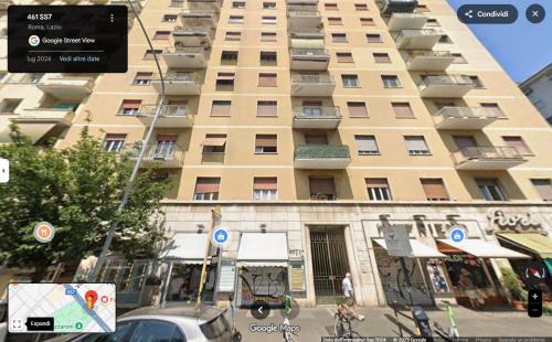 Tuscolano Apartment | Rooftop via Appia Nuova, Roma