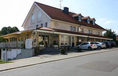 Vielbrunn House | Room 2 - Hotel Cafe Talbrick