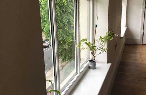 Primrose Hill Apartment | Room for peaceful travellers