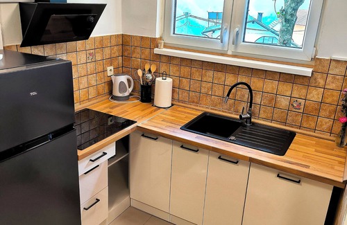 Samobor Apartment | Room-guest Room in Croatia