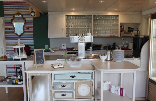 Muehlenbach Apartment | Room 'No. 4 with Balcony' with Shared Terrace, Shared Garden and Wi-Fi