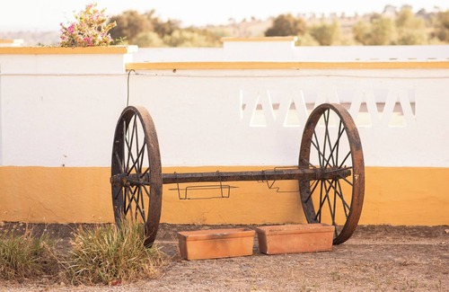 Cabeco de Vide Apartment | Room 'Quarto Duplo Com Casa De Banho Privativa 3' with Shared Pool, Wi-Fi and Air Conditioning