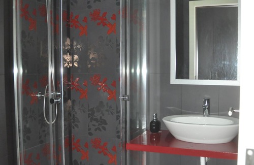 Santa Comba Dao House | Room-vale Martinho Oriental - Paradise i