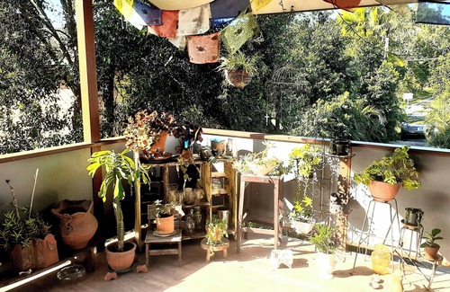 Mullumbimby House | Room with own bathroom innMullumbimby near Byron Bay