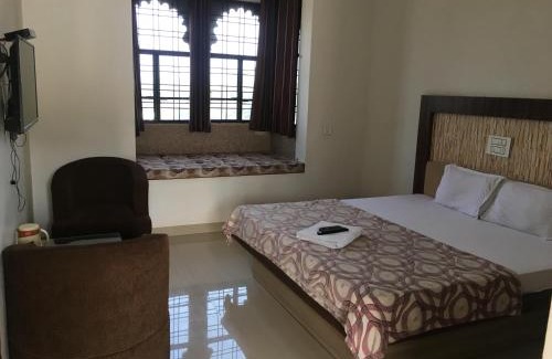 Chittorgarh Hotel | Roop Shree Hotel