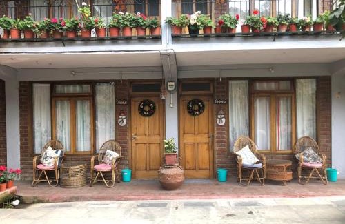 Turuk House | Roots Shoots & Beds